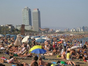 Plage de Barceloneta en été