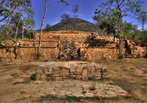 Pyramide à Tehuacalco
