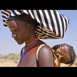 Mère angolaise. © Alfred Weidinger (Flickr.com)