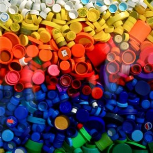 Bouchons en plastique. © stevendepolo (Flickr.com)