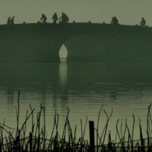 Un lac et des gens... © joiseyshowaa (Flickr.com)